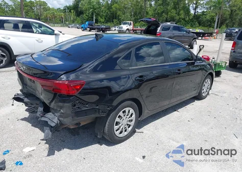 2021 Kia Forte Fe из США, поврежденный, VIN 3KPF24AD2ME374684